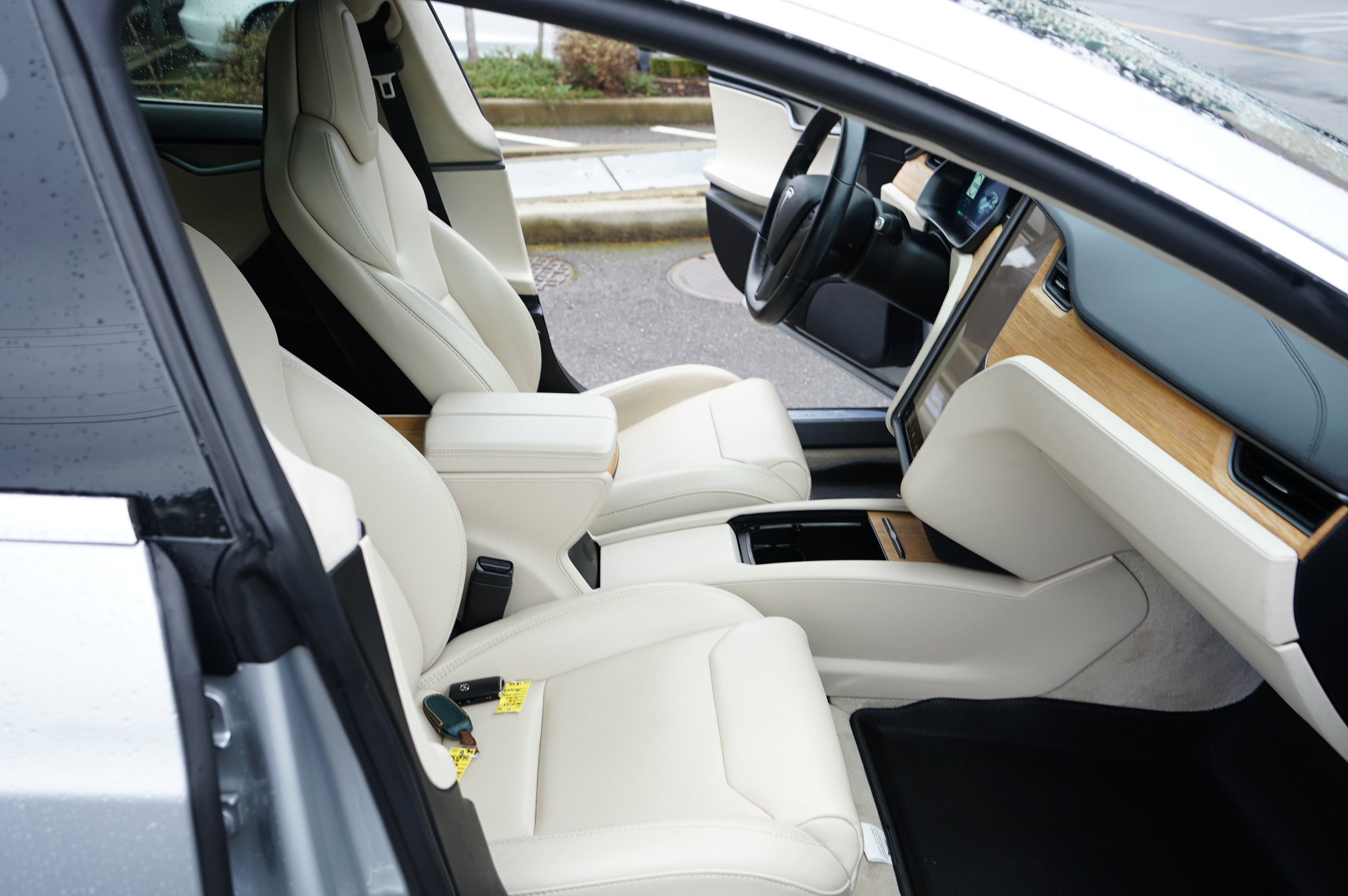 Used 2018 Tesla Model S 100D image 29