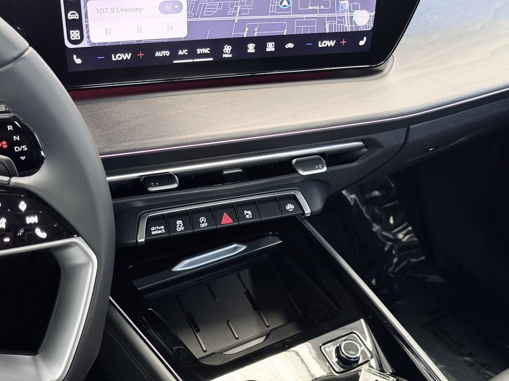 New 2026 Audi Q3 quattro 2.0T AWD/4WD image 18