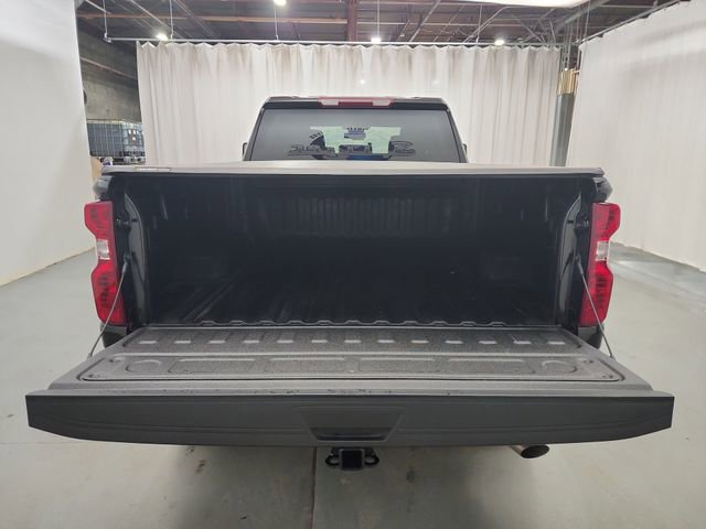 Used 2026 Chevrolet Silverado 2500 Custom w/ Custom Value Package image 22