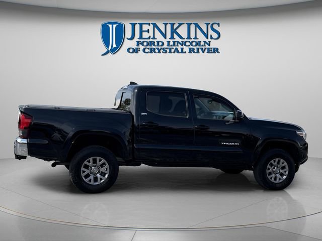 Used 2018 Toyota Tacoma SR5 image 9
