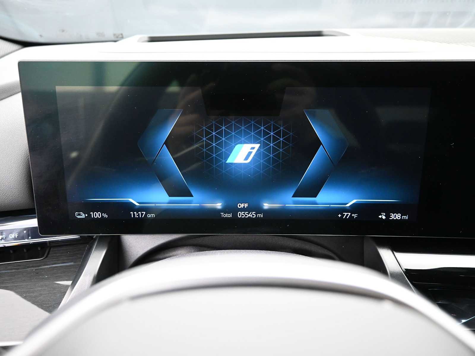 Used 2026 BMW i5 eDrive40 w/ Executive Package RWD image 13