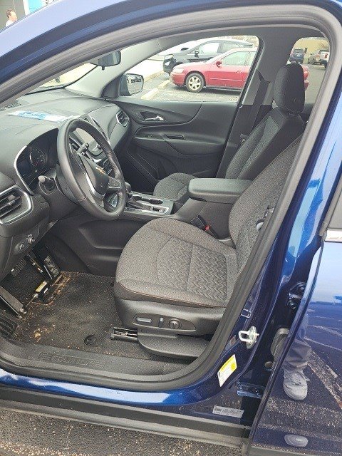 Used 2022 Chevrolet Equinox LT image 9