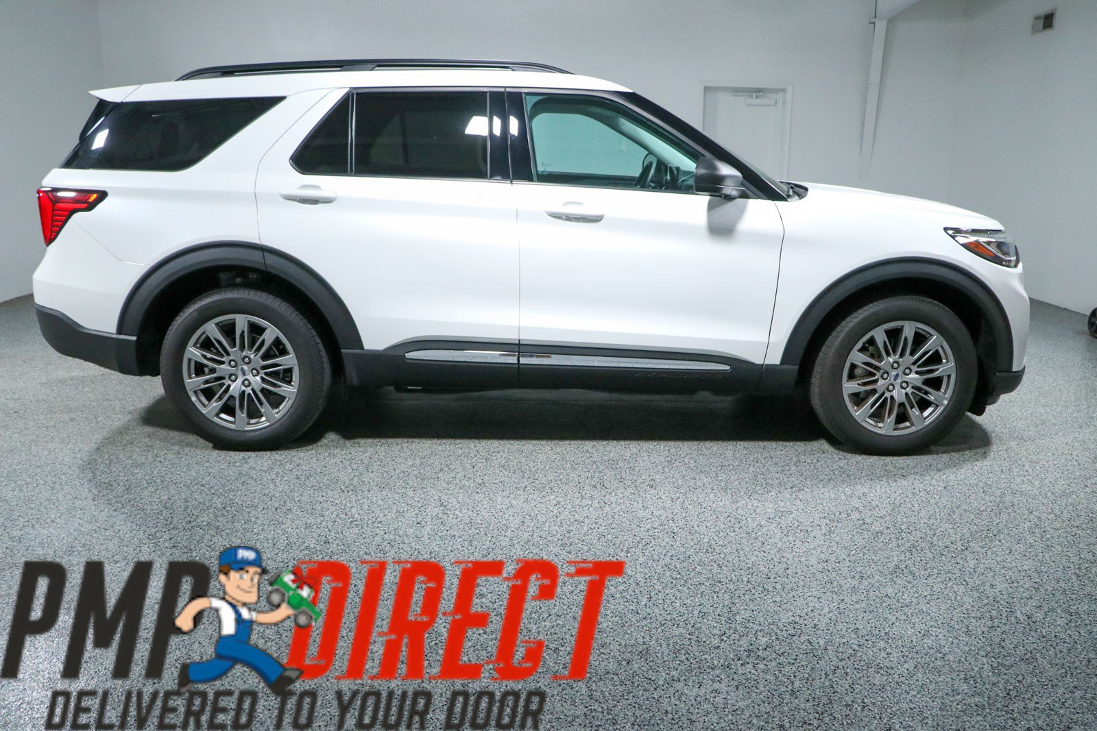 Used 2025 Ford Explorer Active w/ Active Comfort Package AWD/4WD image 6