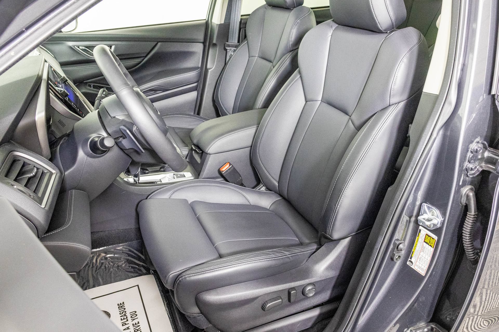 Used 2026 Subaru Ascent Limited AWD/4WD image 25