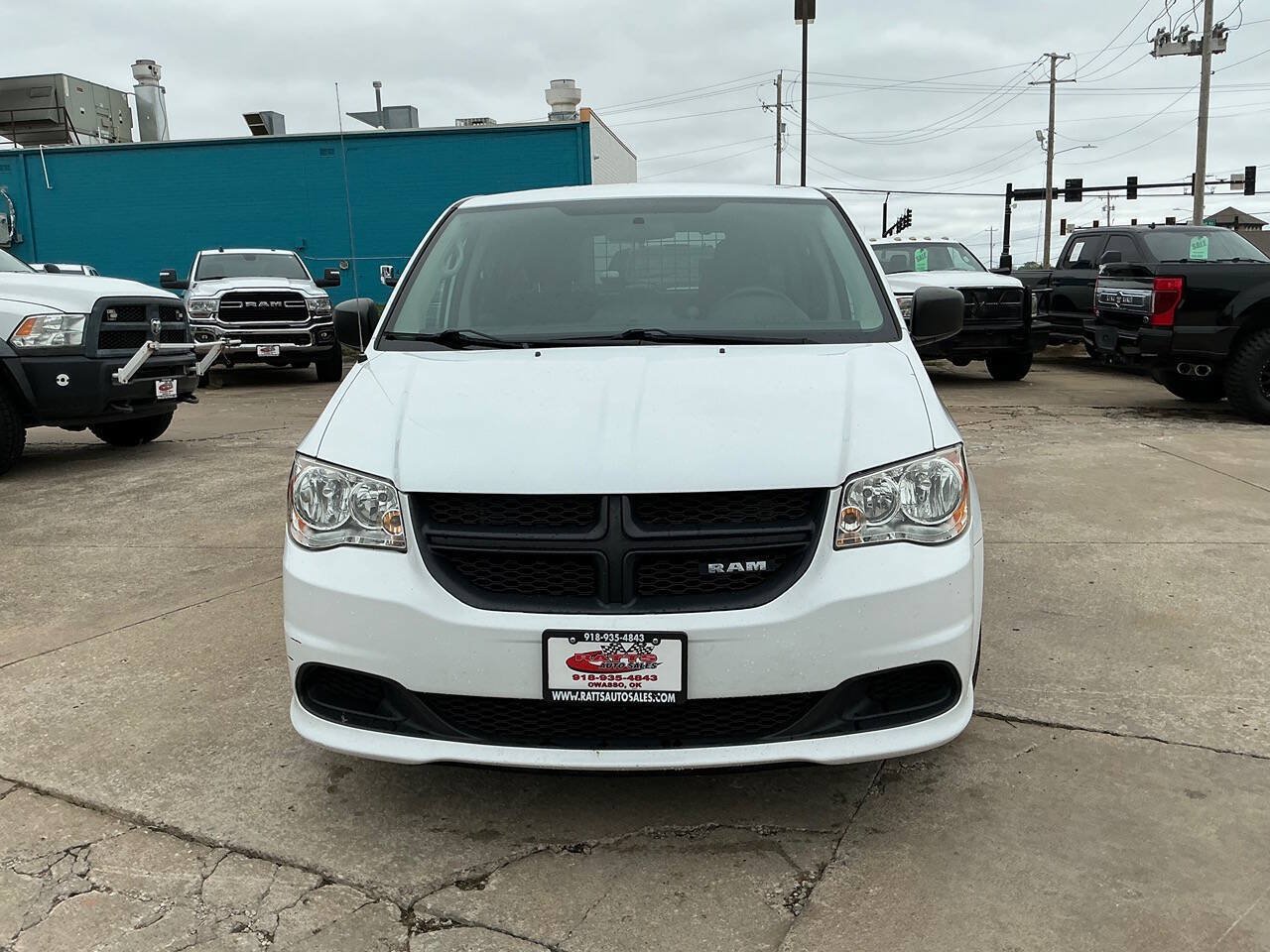 Used 2014 RAM C/V Tradesman FWD image 4