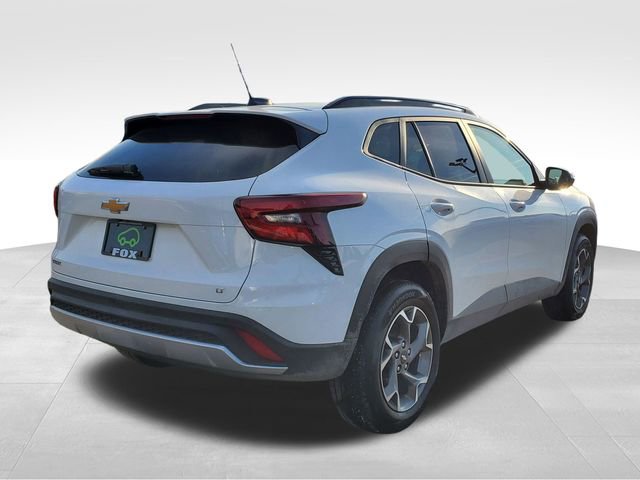 Certified 2024 Chevrolet Trax LT w/ Driver Confidence Package image 5