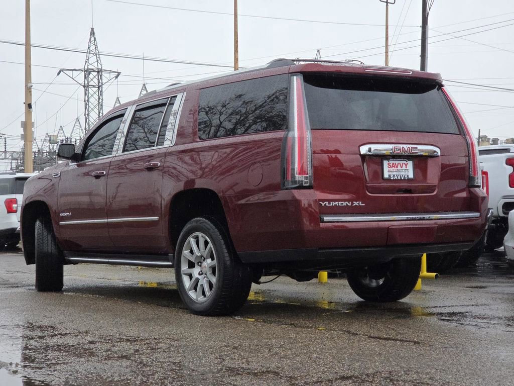 Used 2019 GMC Yukon XL Denali image 13