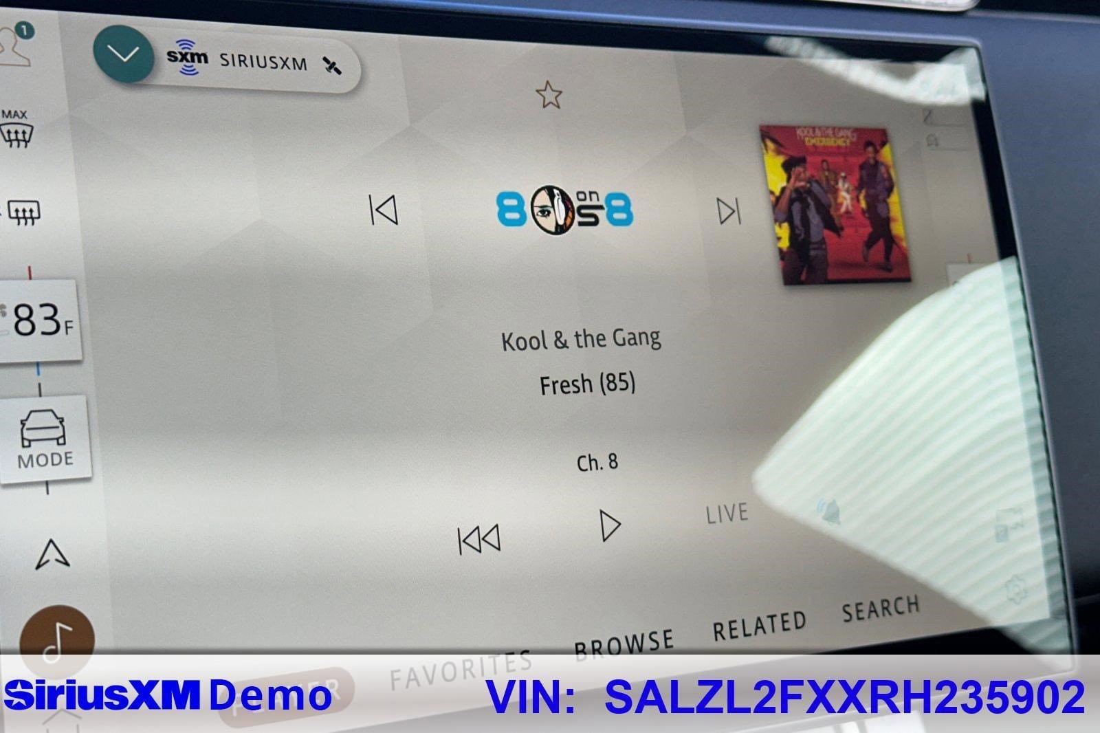 Certified 2024 Land Rover Range Rover Evoque Dynamic SE image 37