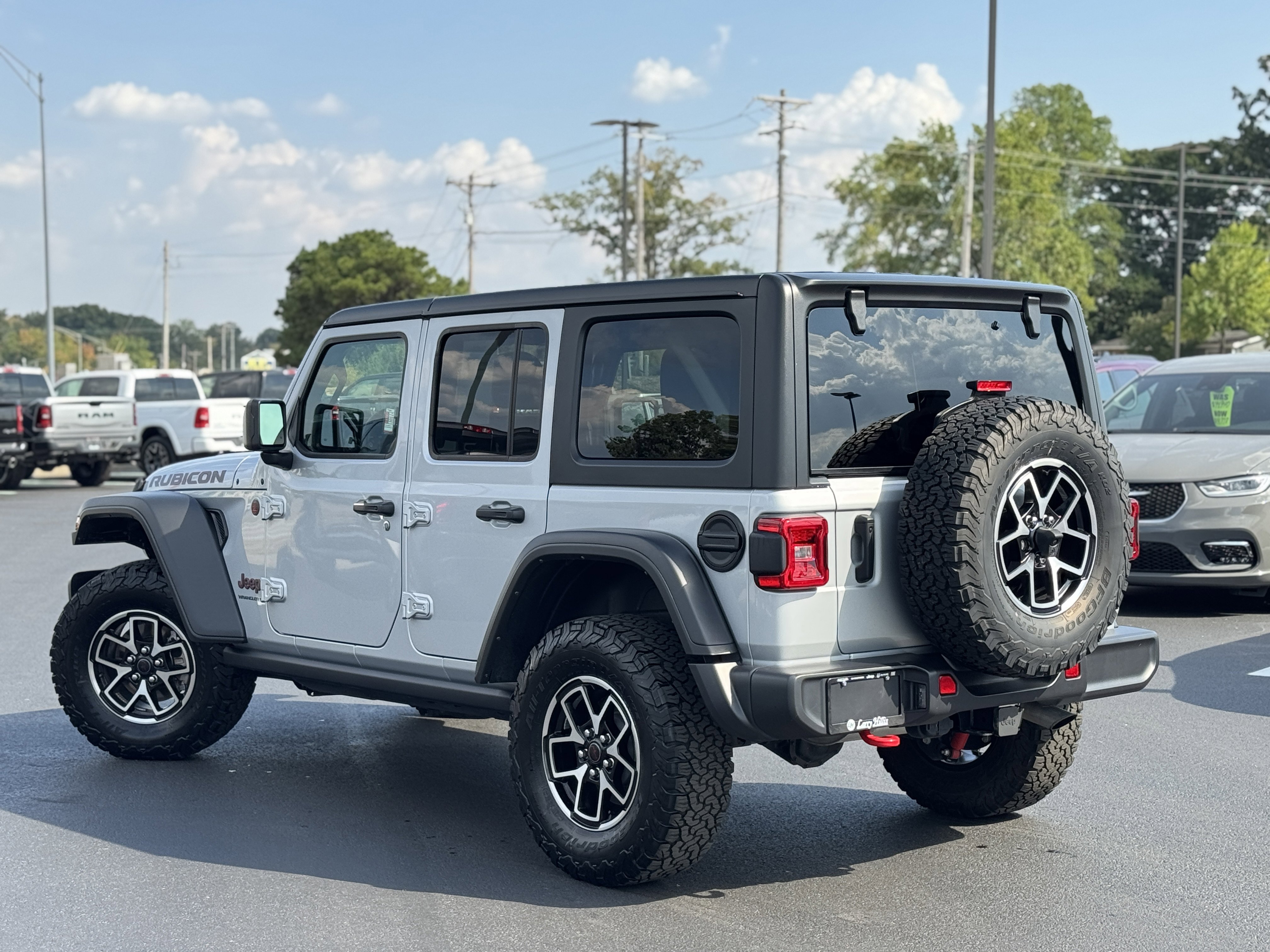 Used 2024 Jeep Wrangler Unlimited Rubicon image 8