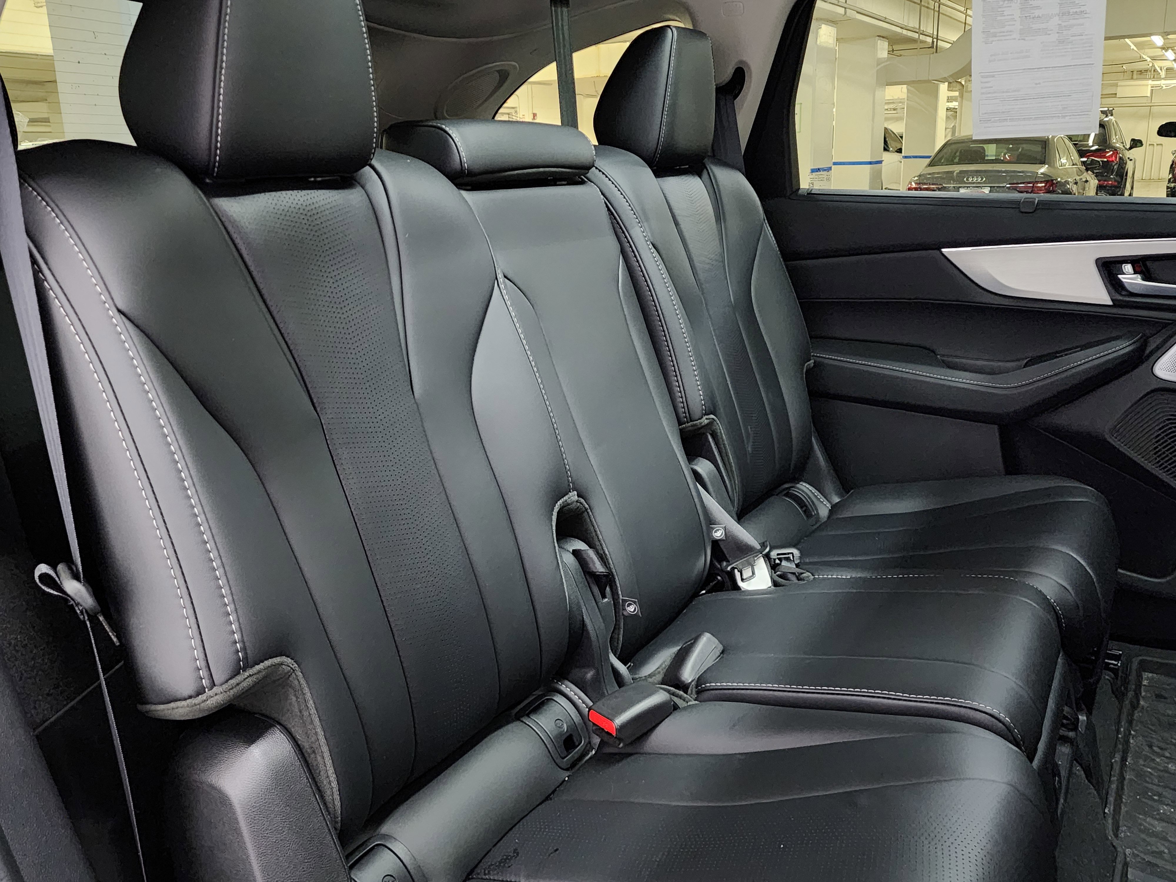 Certified 2025 Acura MDX SH-AWD w/ Technology Package image 22