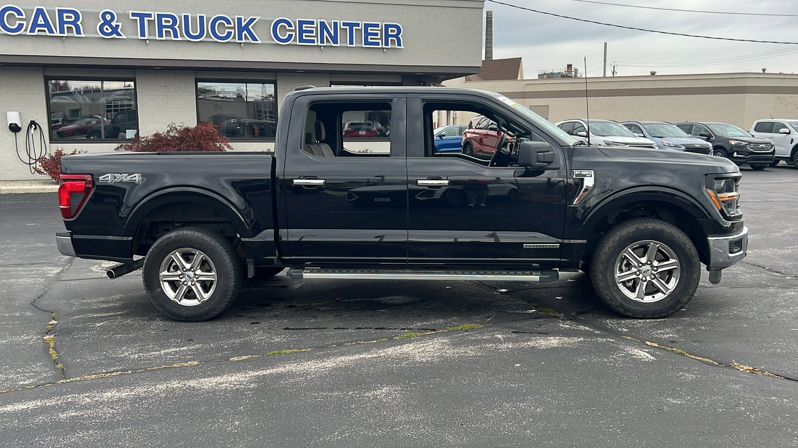 Used 2024 Ford F150 XLT w/ Mobile Office Package image 8