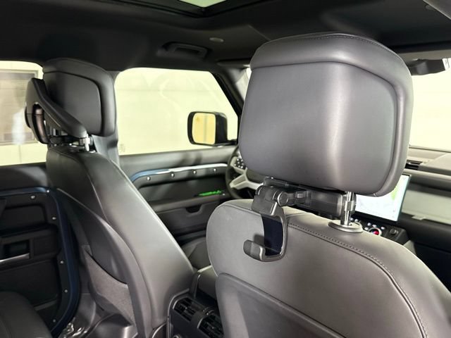 New 2026 Land Rover Defender 110 X-Dynamic SE AWD/4WD image 26
