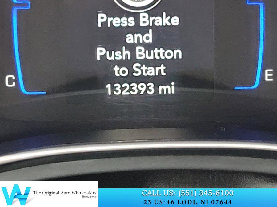 Used 2019 Chrysler Pacifica Touring-L w/ S Appearance Package image 22