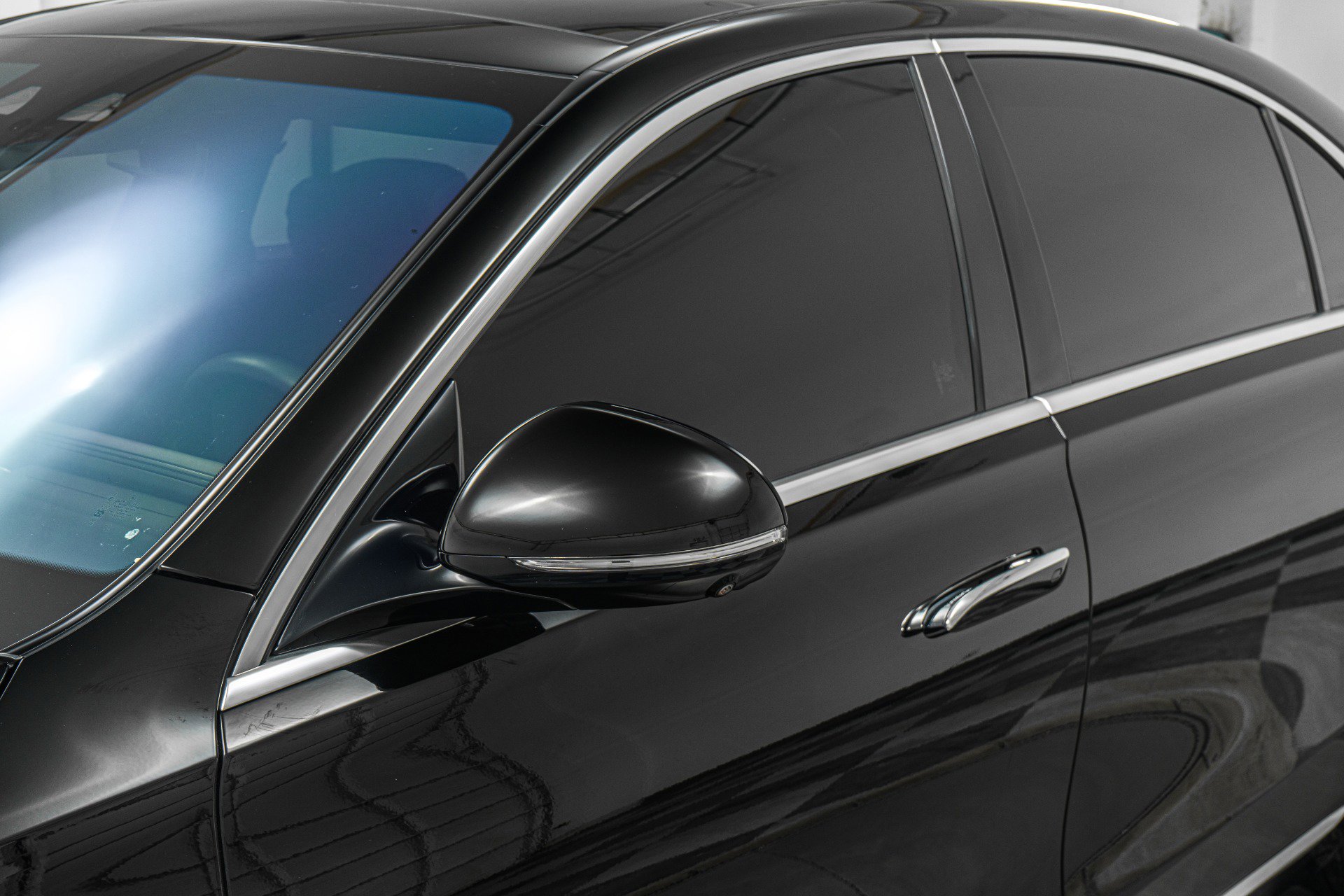 Used 2025 Mercedes-Benz S 580e 4MATIC Sedan image 38