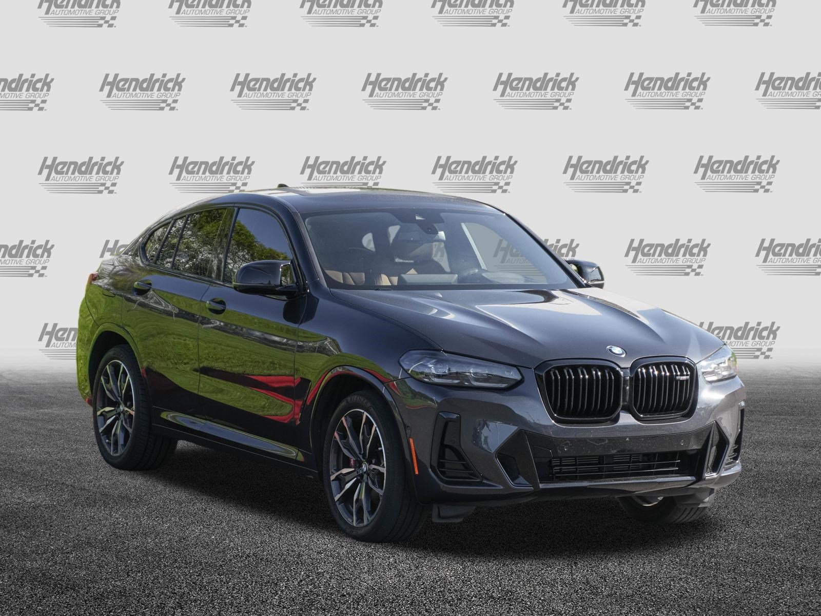 Certified 2025 BMW X4 M40i w/ Premium Package AWD/4WD image 2