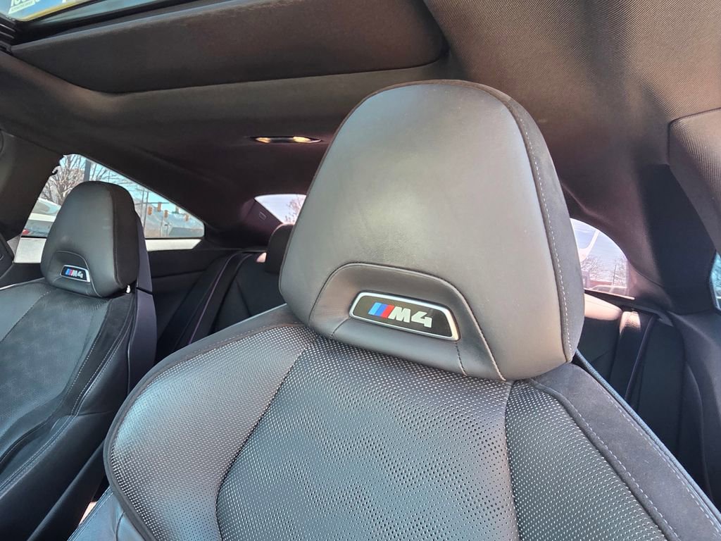 Used 2021 BMW M4 Competition w/ M Carbon Exterior Package image 17