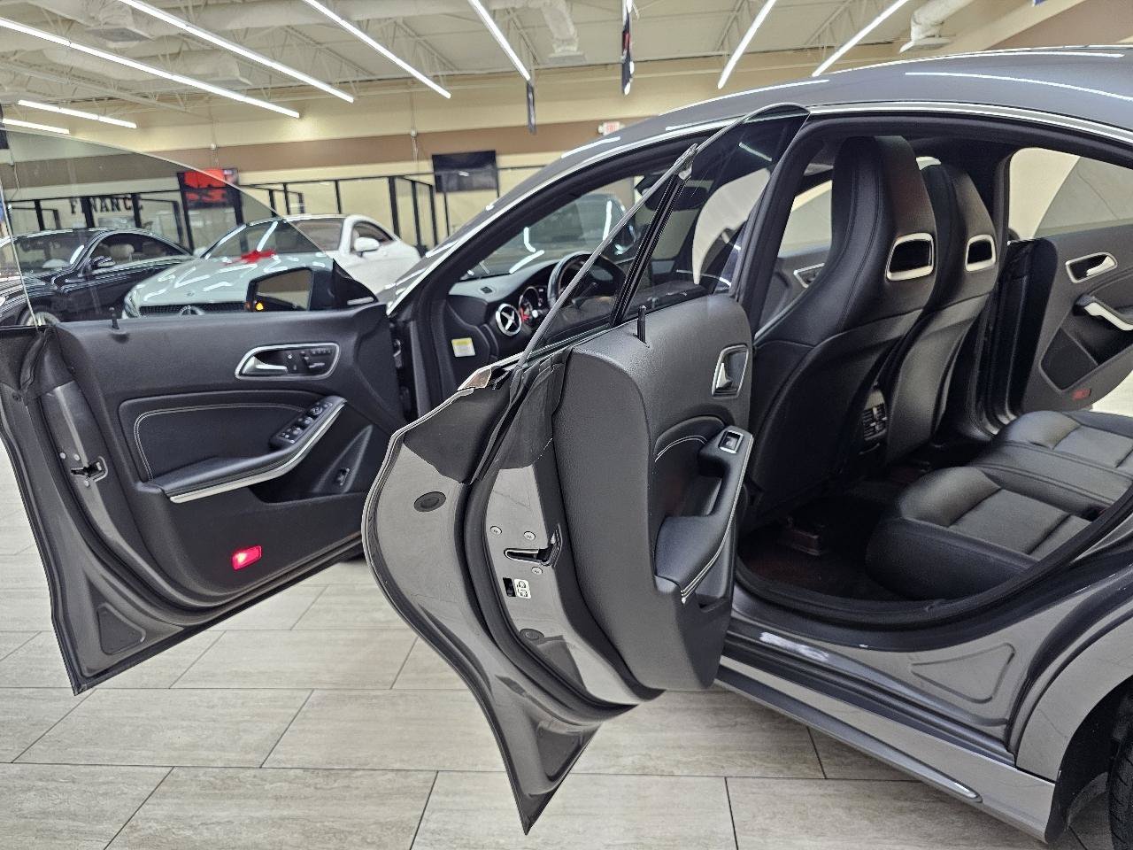 Used 2014 Mercedes-Benz CLA 250 w/ Multimedia Package image 15