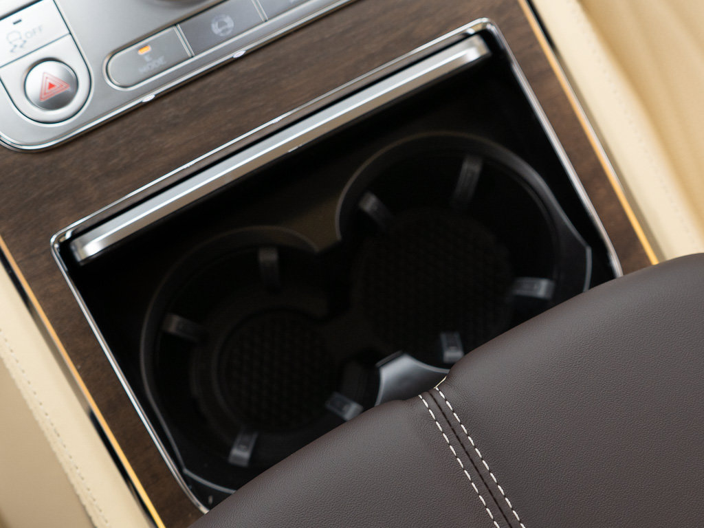 New 2026 Bentley Continental GT Azure AWD/4WD image 38
