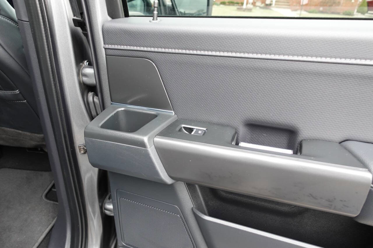 Used 2024 Ford F150 XLT w/ XLT Black Appearance Package image 29