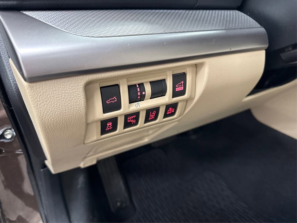 Used 2019 Subaru Outback 2.5i Premium image 34