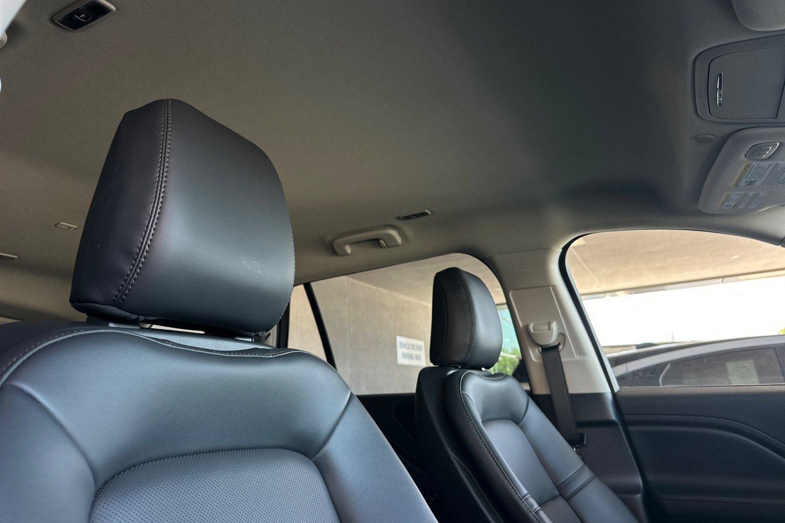 Used 2026 Lincoln Aviator 2WD image 17