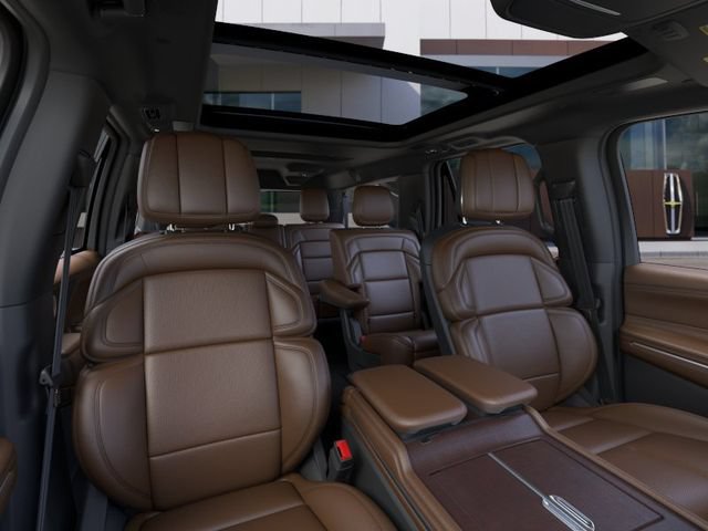 New 2026 Lincoln Navigator L Reserve AWD/4WD image 10