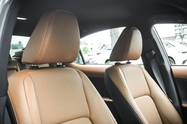 Certified 2025 Lexus IS 300 F Sport image 25