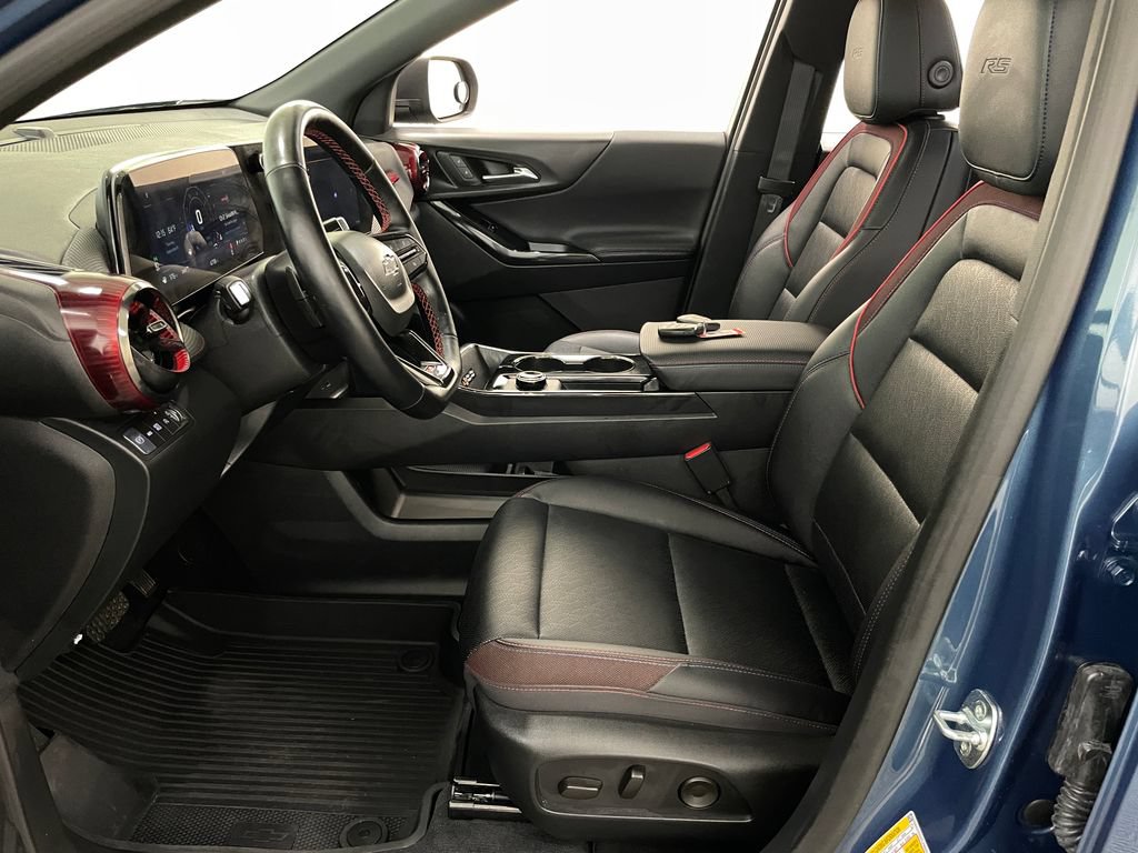 Used 2026 Chevrolet Equinox RS w/ LPO, Floor Liner Package AWD/4WD image 8