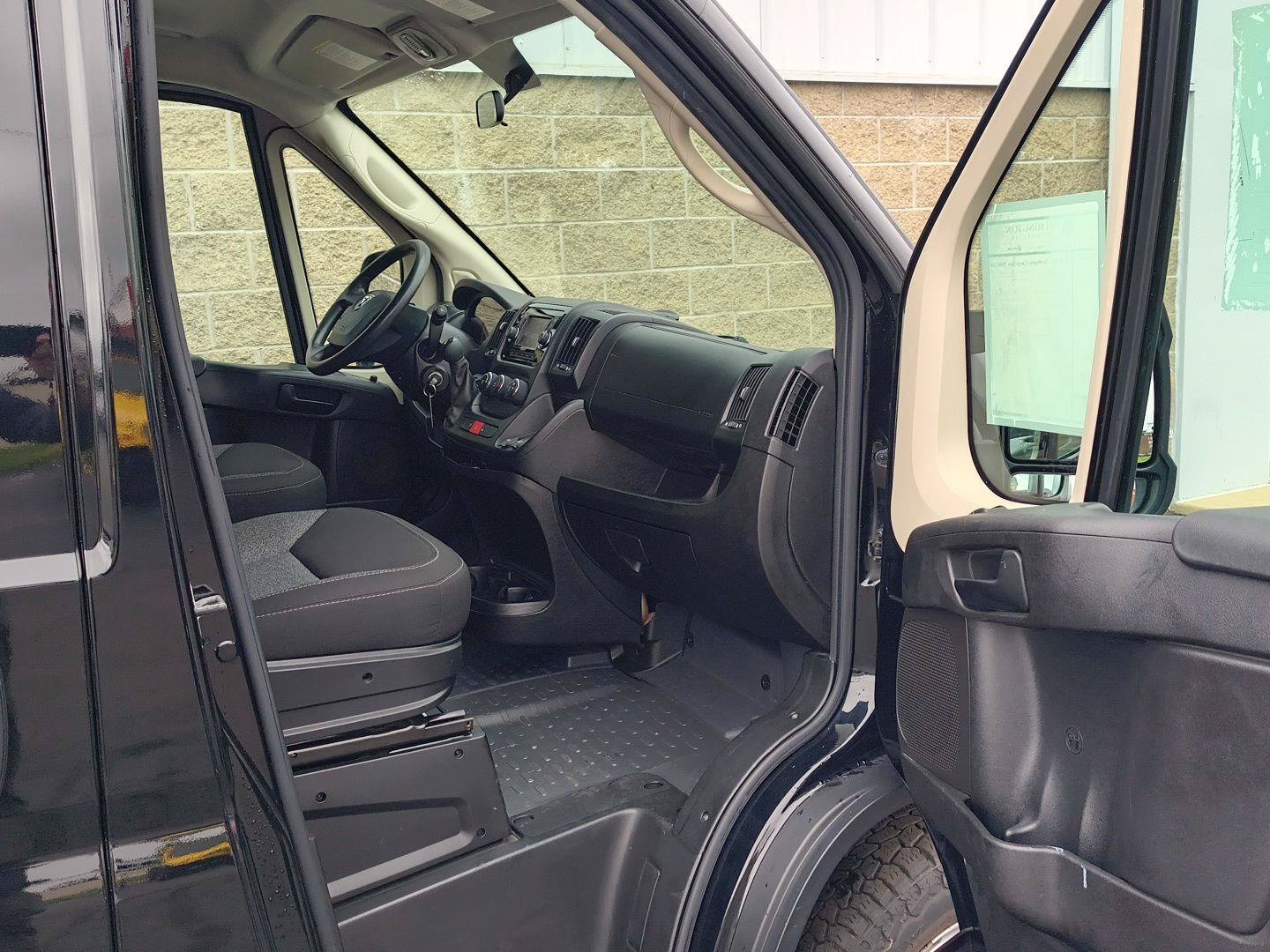 Used 2021 RAM ProMaster 1500 FWD image 6