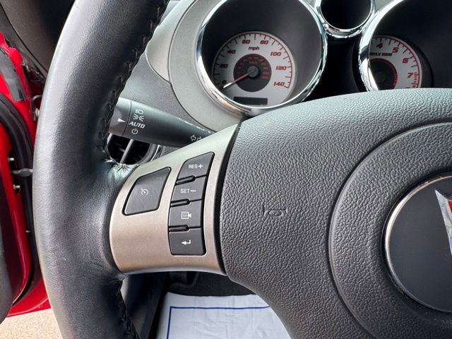 Used 2006 Pontiac Solstice Convertible w/ Premium Package RWD image 9
