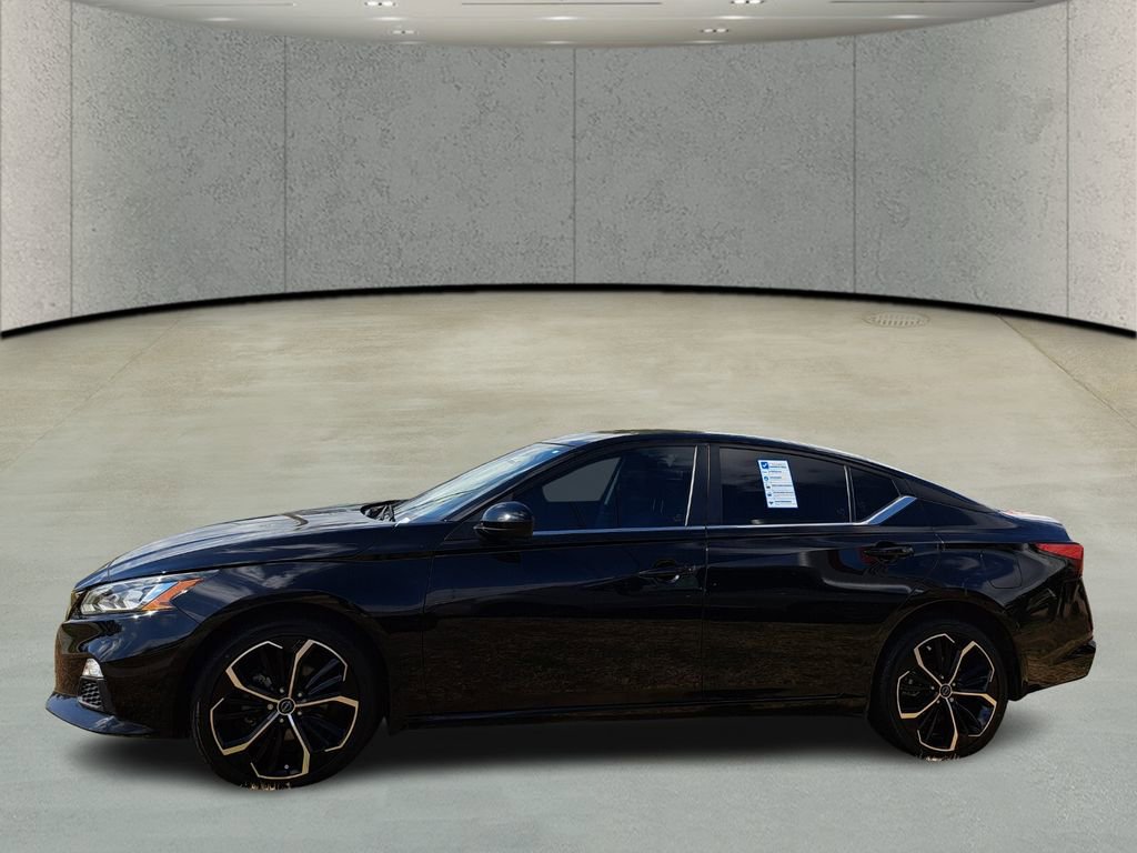 Used 2022 Nissan Altima 2.5 SR image 9