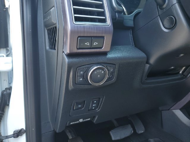 Used 2020 Ford F350 Limited AWD/4WD image 21
