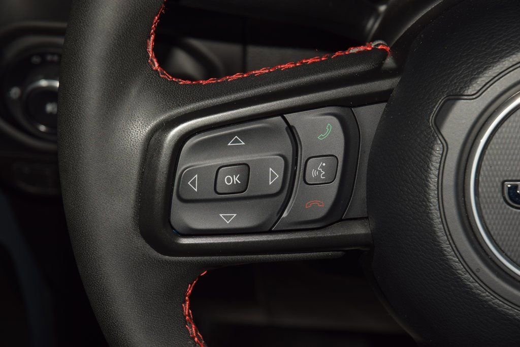 Used 2024 Jeep Wrangler Rubicon w/ Safety Group image 37