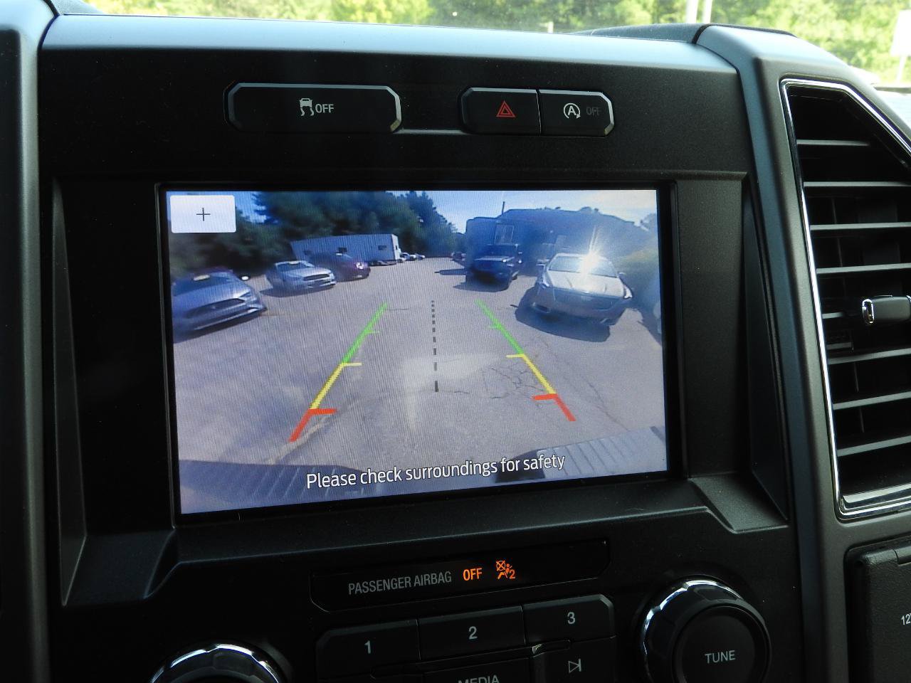 Used 2020 Ford F150 XLT w/ Equipment Group 302A Luxury AWD/4WD image 15