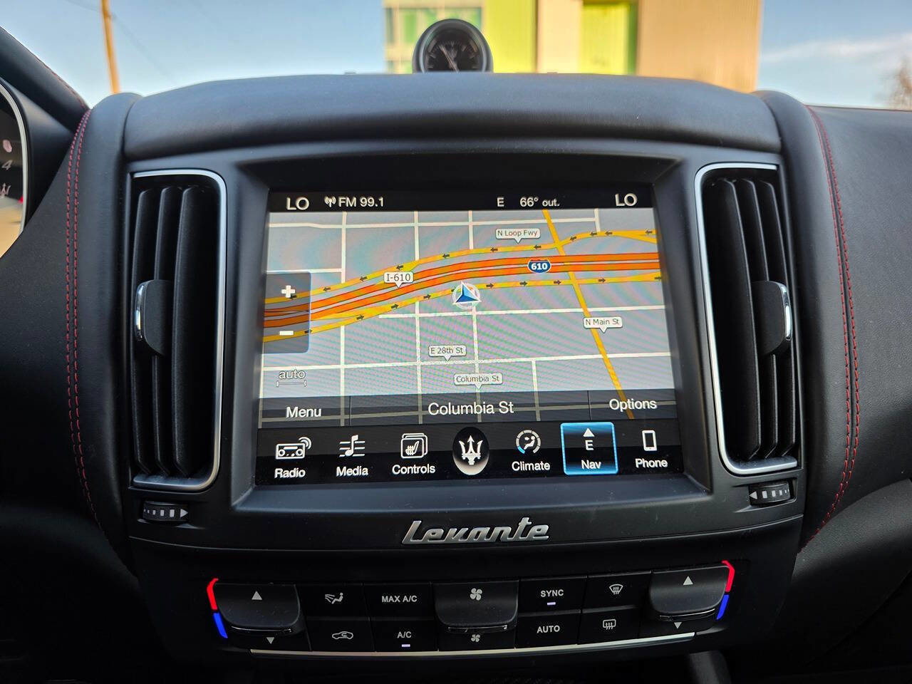 Used 2017 Maserati Levante S image 9