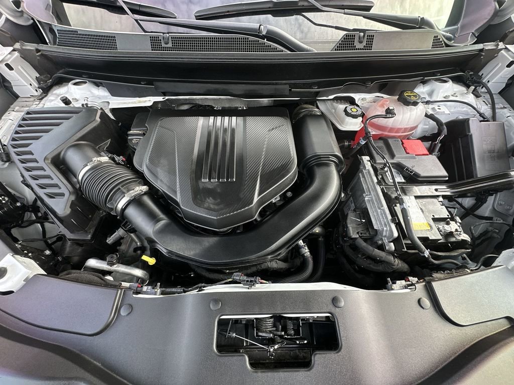 Used 2025 GMC Acadia Elevation image 26