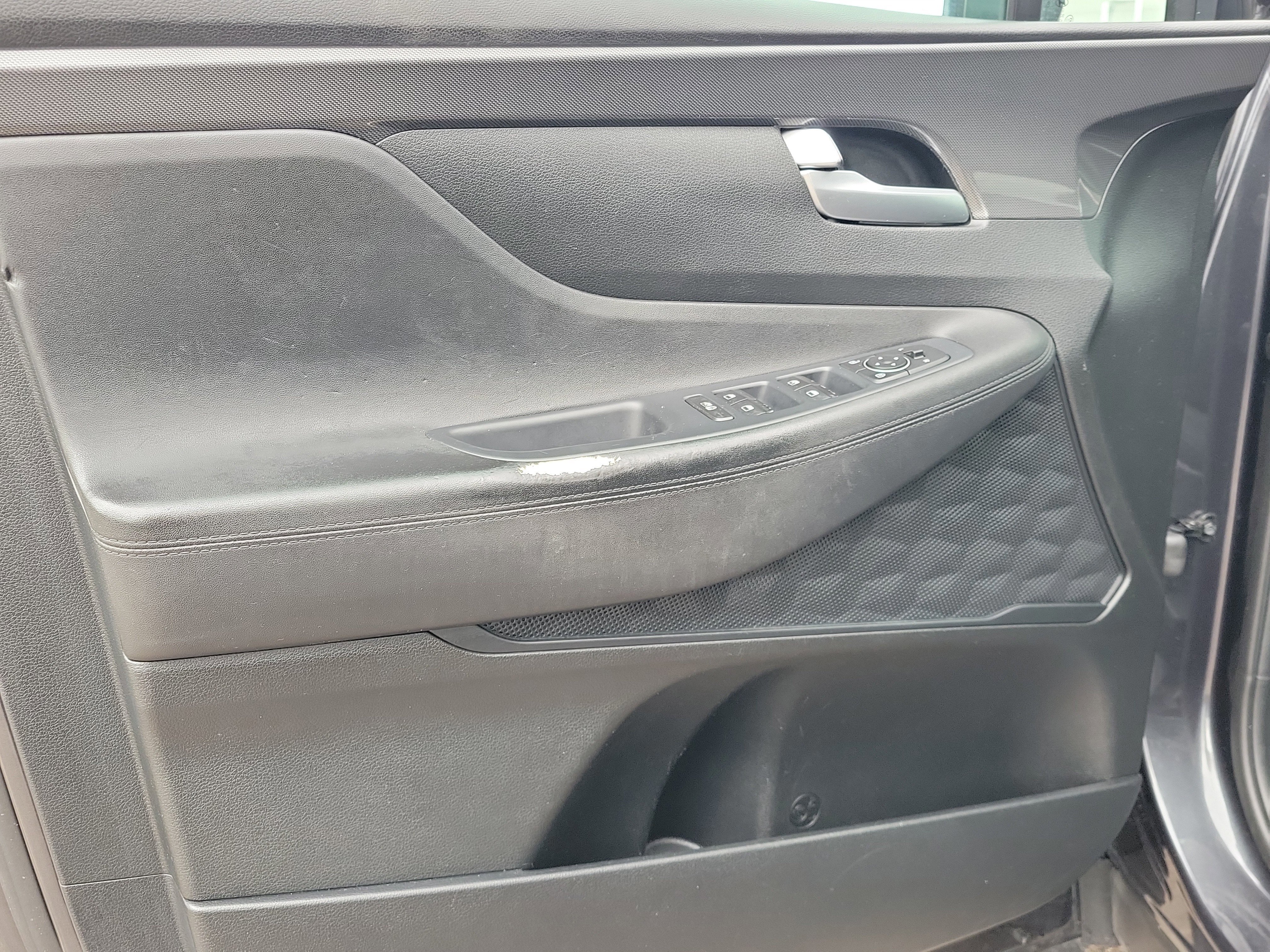 Certified 2023 Hyundai Santa Fe SE image 17