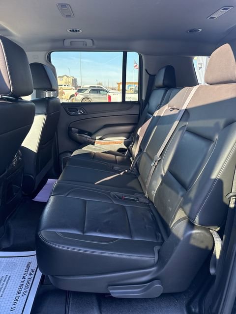 Used 2019 Chevrolet Suburban LT image 26