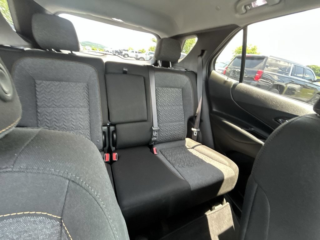 Used 2024 Chevrolet Equinox LT AWD/4WD image 15