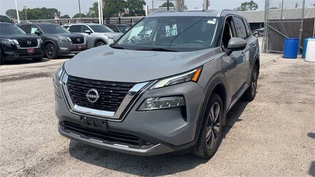 Used 2022 Nissan Rogue SL w/ SL Premium Package image 7