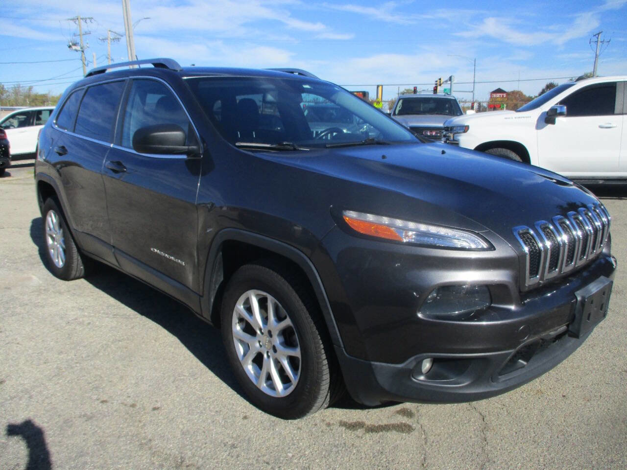 Used 2014 Jeep Cherokee Latitude image 1