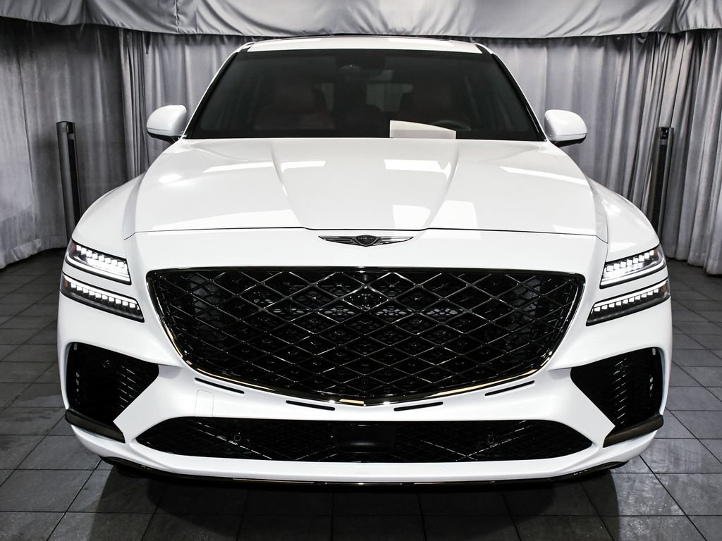 Used 2025 Genesis GV80 3.5T e-SC AWD/4WD image 2