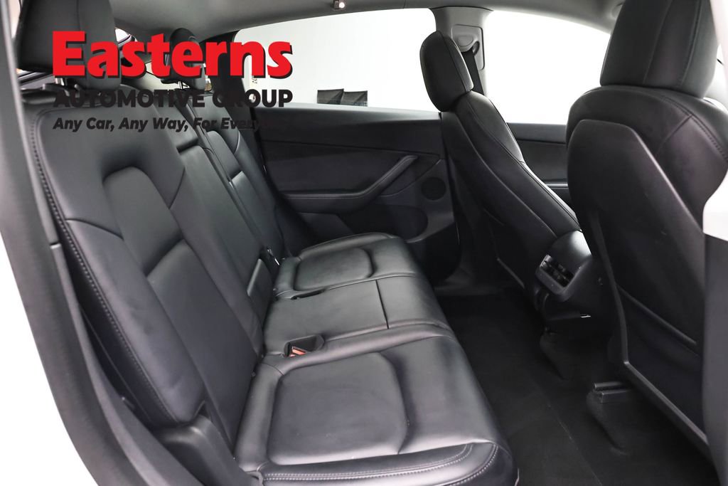 Used 2022 Tesla Model Y Long Range AWD/4WD image 17