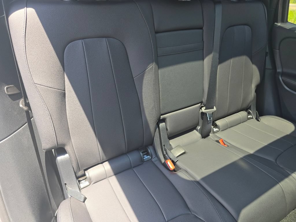 New 2026 Mercedes-Benz GLB 250 4MATIC image 20