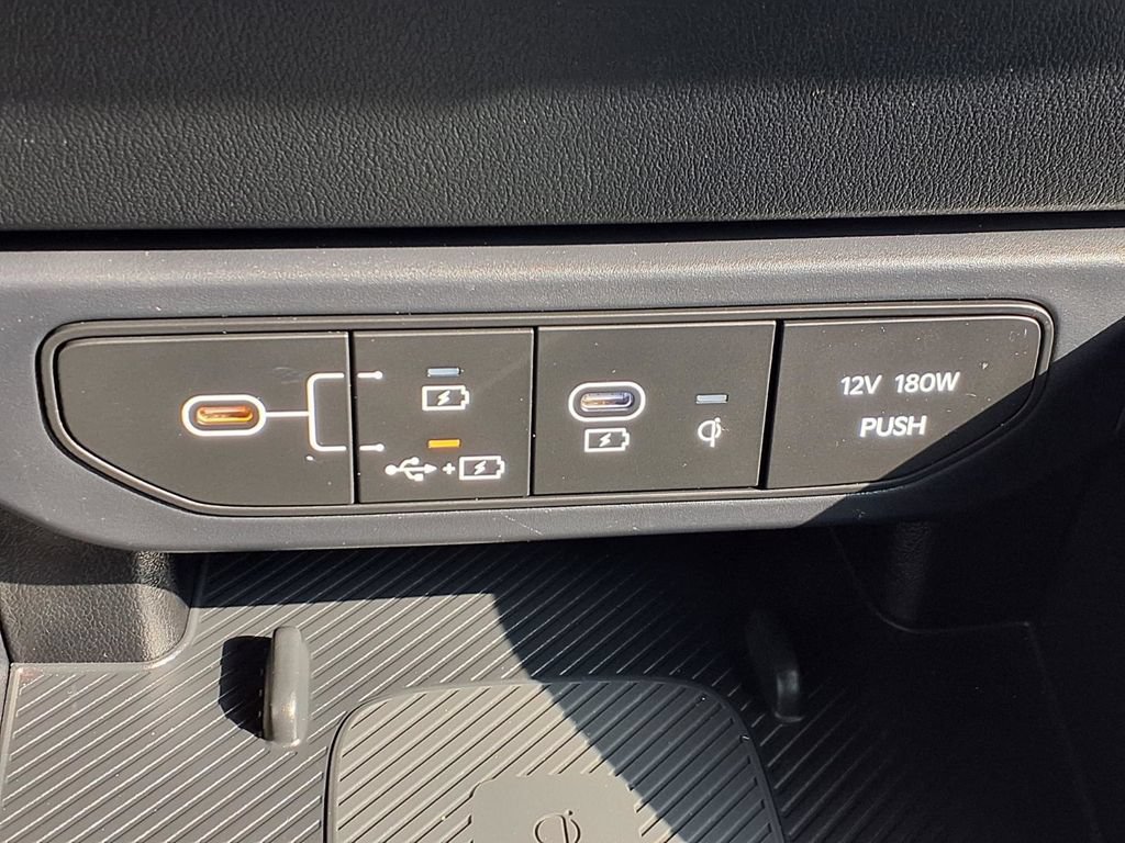 Certified 2025 Kia K4 EX FWD image 8