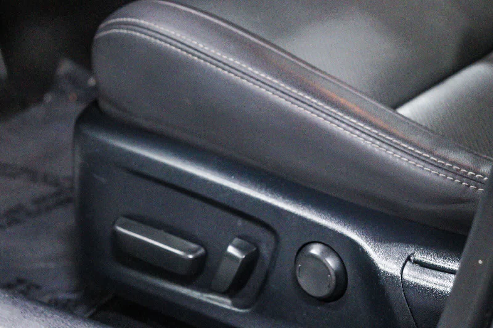 Used 2019 Lexus IS 300 w/ Accessory Package 2 RWD image 18