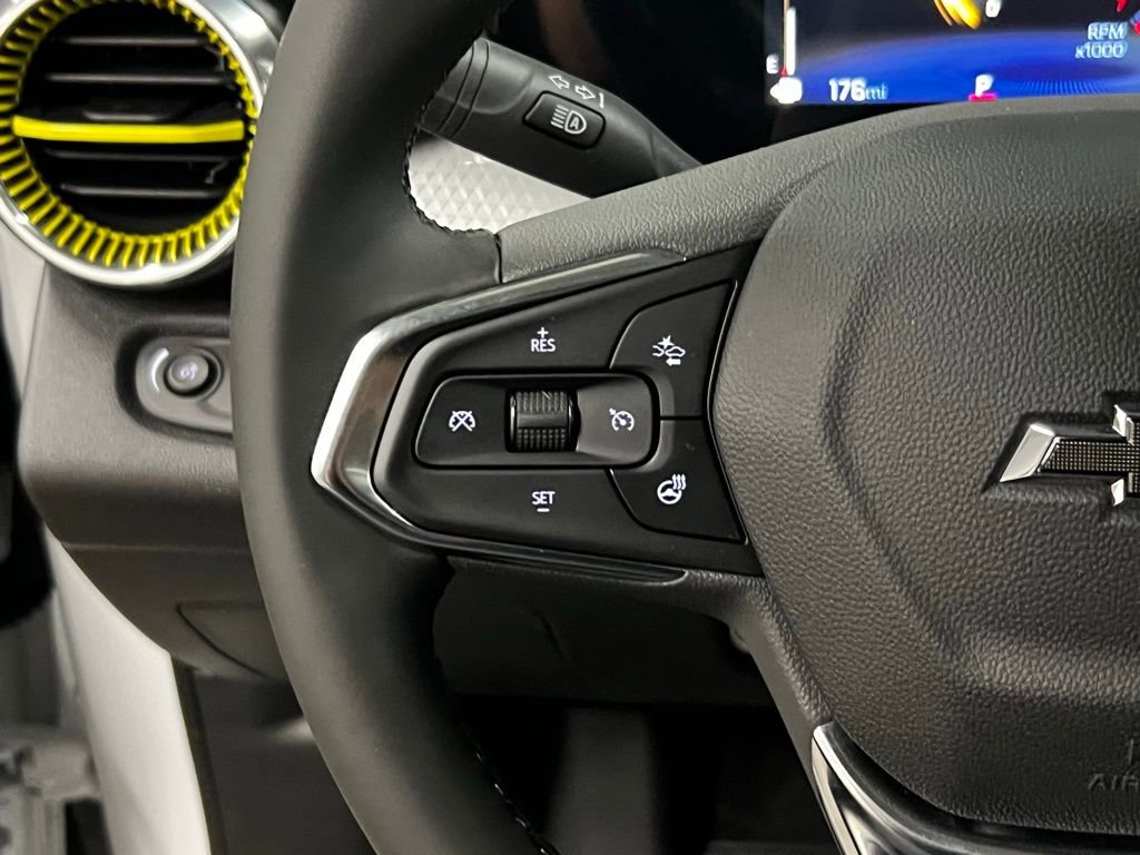 New 2026 Chevrolet Trax LT w/ Driver Confidence Package FWD image 13