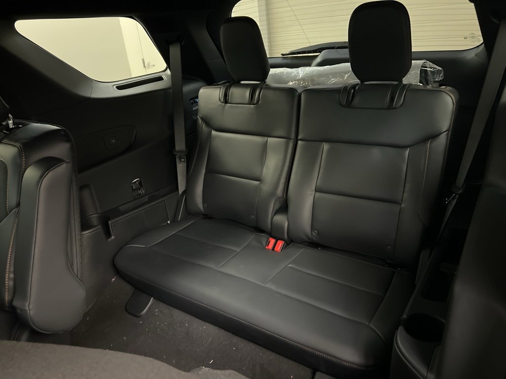 New 2026 Ford Explorer Tremor w/ Tremor Convenience Package image 33