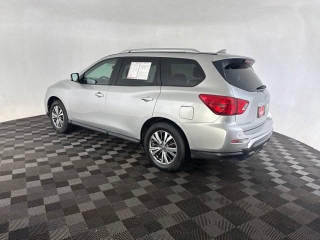 Used 2019 Nissan Pathfinder SV AWD/4WD image 7
