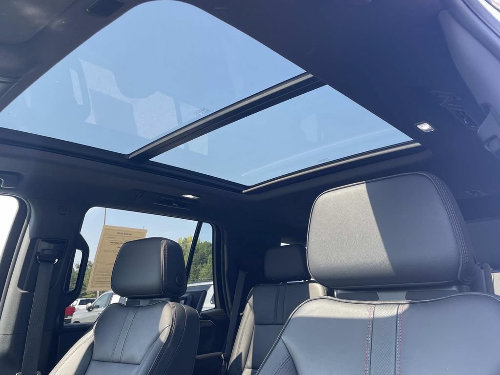 Used 2024 Chevrolet Tahoe RST w/ Luxury Package RWD image 22